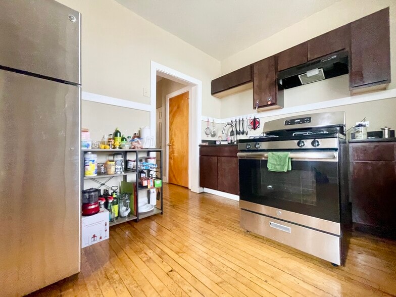 More Photos Of 4317 S Michigan Ave, Chicago Apartments For Sale