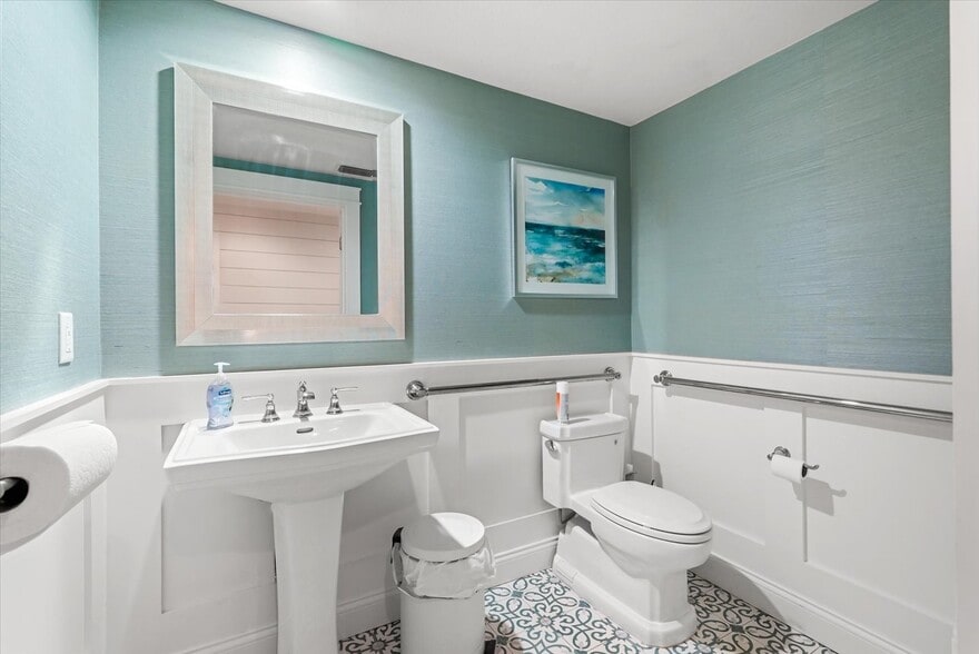 More Photos Of 141 Parliament Loop, Lake Mary Office For Sale