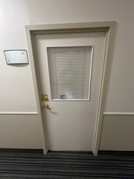 More Photos Of 4170 Grande Allée, Longueuil Office For Lease