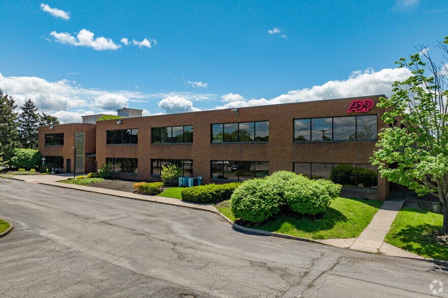 More Photos Of 445 Electronics Pky, Liverpool Office For Lease