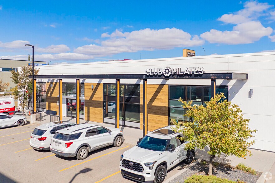 Primary Photo Of 8650 112th Ave NW, Calgary Storefront For Lease