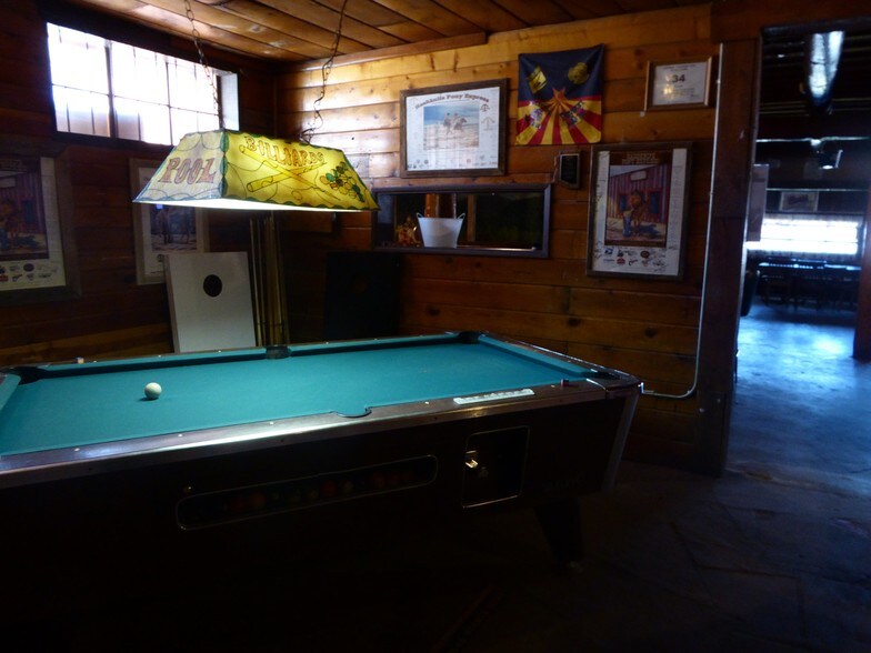 More Photos Of 607 W Main St, Payson Bar For Sale