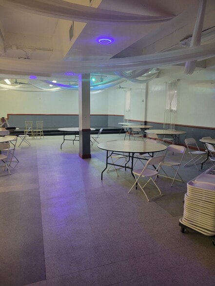 More Photos Of 161 NE 183rd St, Miami Medical For Sale