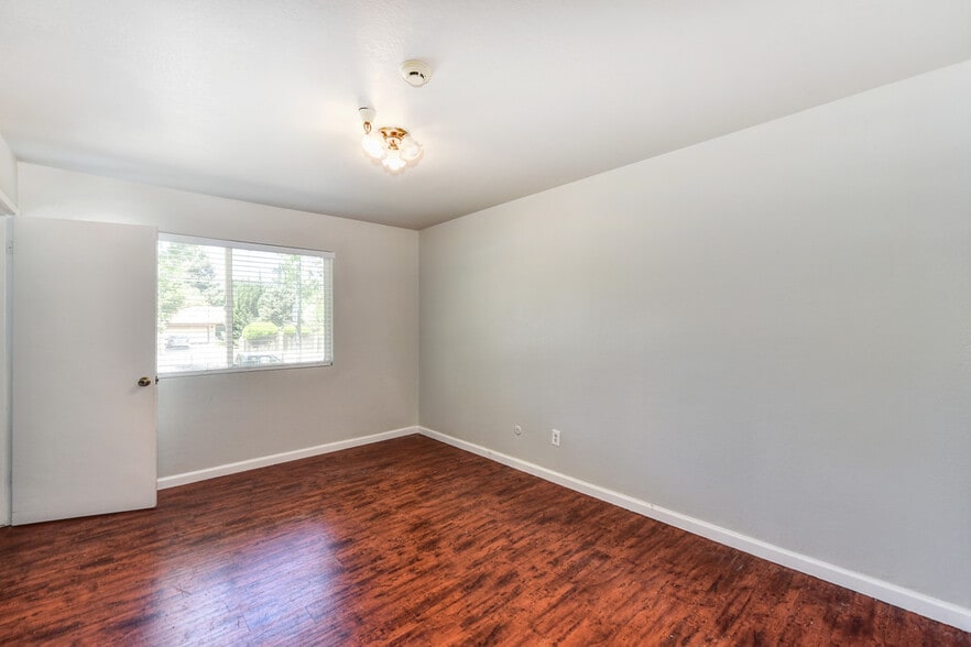 More Photos Of 7710 Sunset Ave, Fair Oaks Assisted Living For Sale