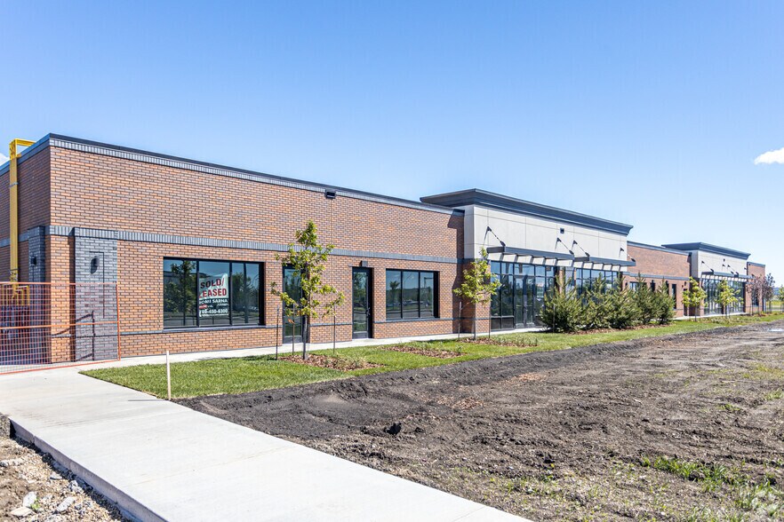 More Photos Of 427 Mistatim Way, Edmonton Daycare Center For Sale