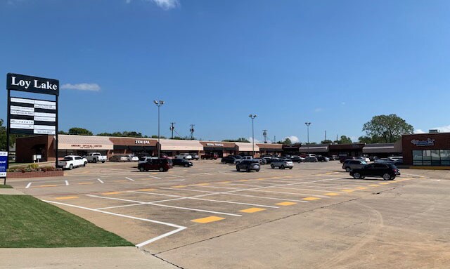More Photos Of 2001 Loy Lake Rd, Sherman General Retail For Sale