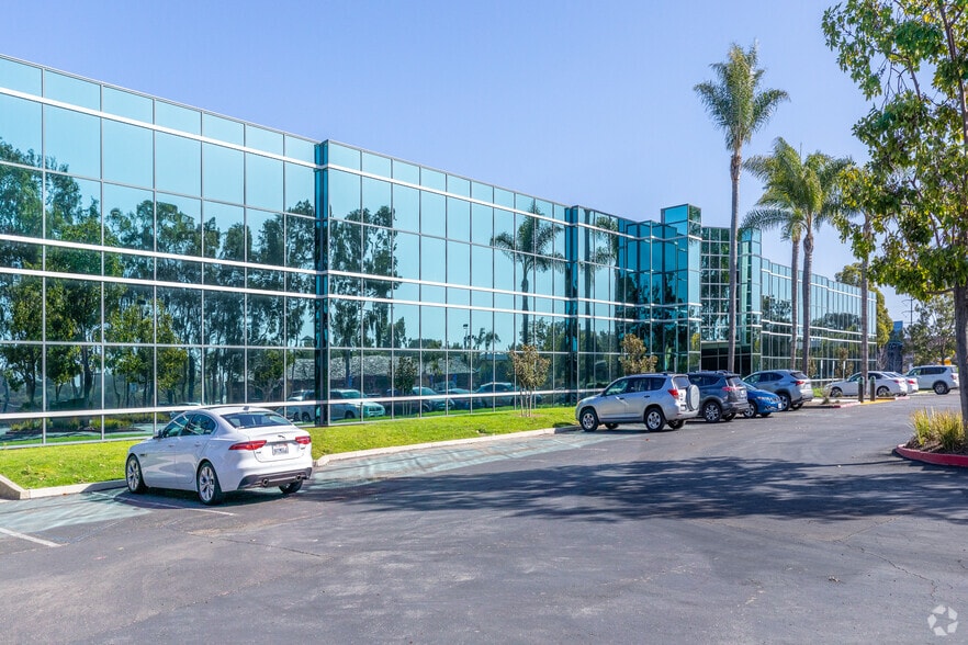 More Photos Of 6256 Greenwich Dr, San Diego Unknown For Sale