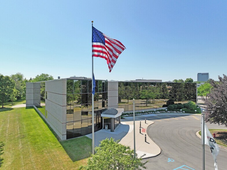 Primary Photo Of 2851 High Meadow Cir, Auburn Hills Office For Lease