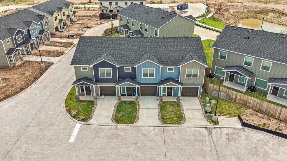 More Photos Of , Willis Multifamily For Sale