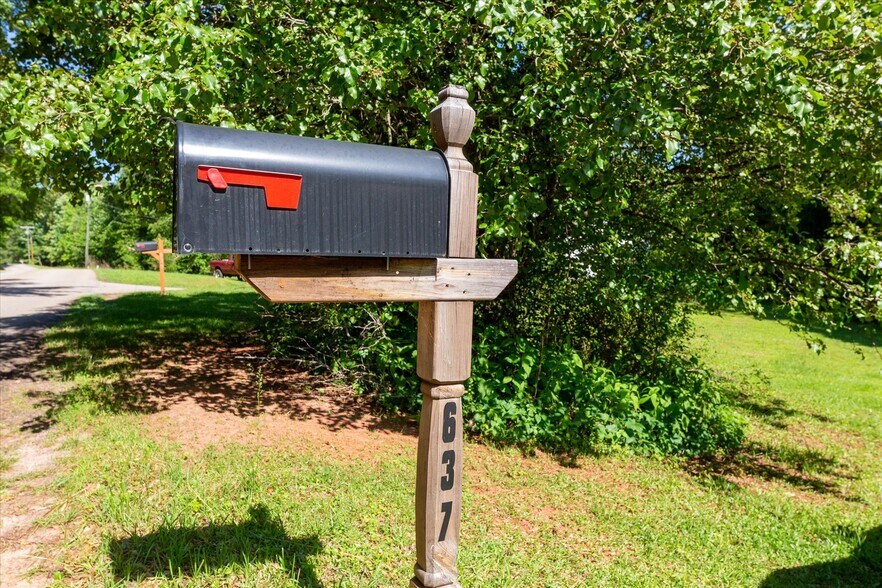 More Photos Of 637 Odell Rd, Liberty Land For Sale