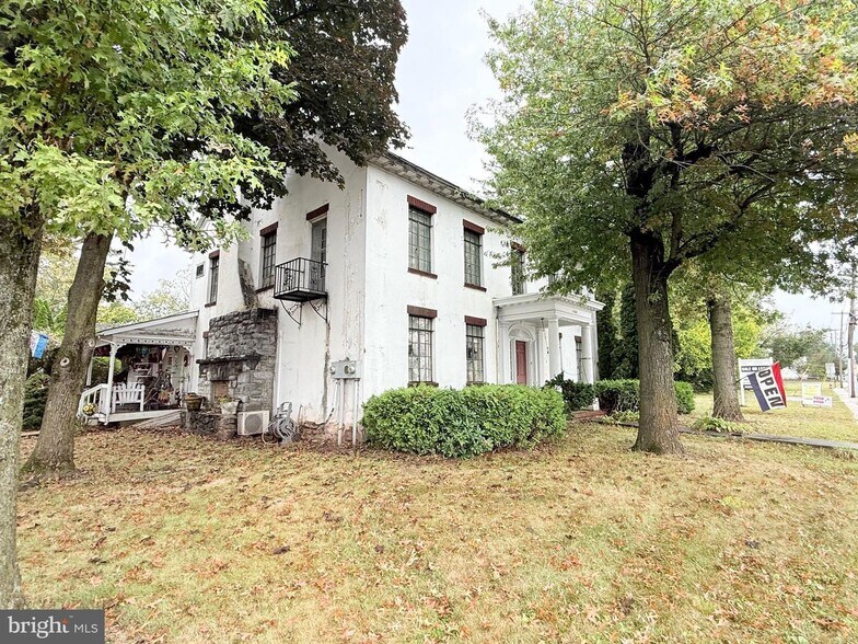 More Photos Of 1500 E Philadelphia Ave, Gilbertsville Specialty For Sale