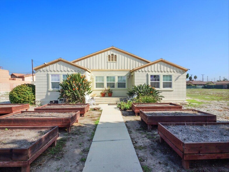 More Photos Of 22108 Avalon Blvd, Carson Land For Sale