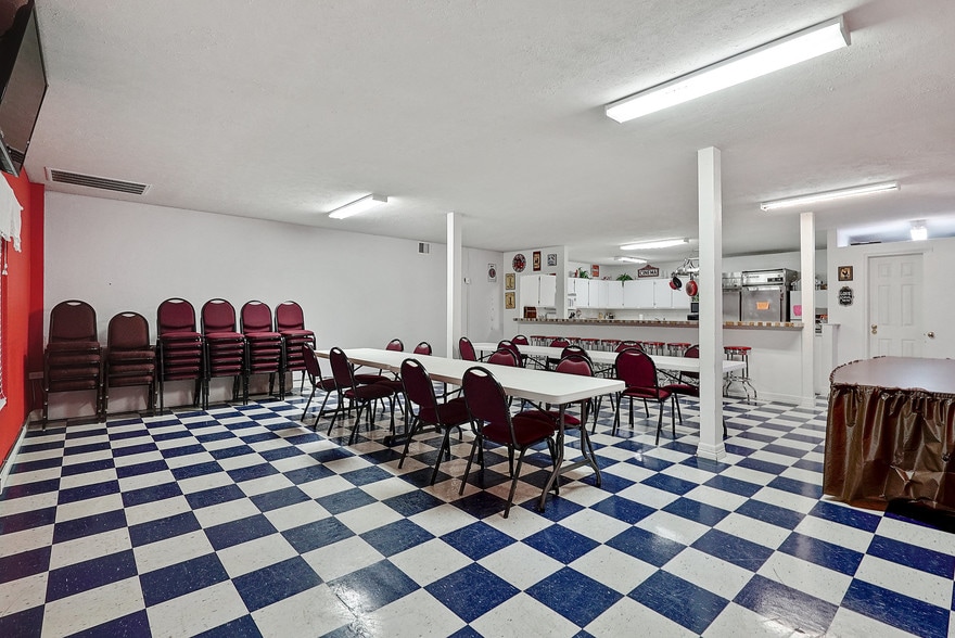 More Photos Of 13712 Rankin Cir, Houston Religious Facility For Sale