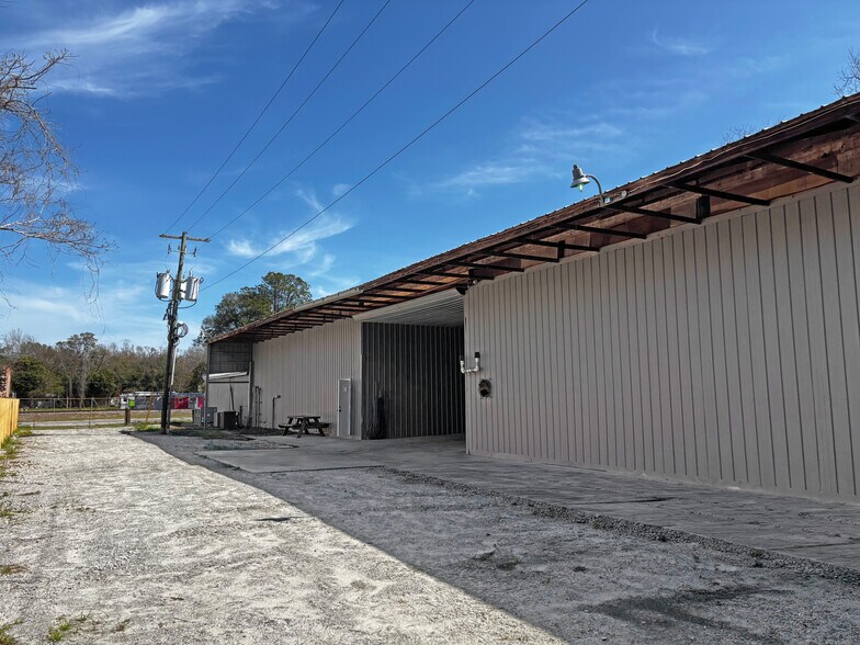 More Photos Of 103 Railroad Avenue SW, Brunson Industrial For Sale