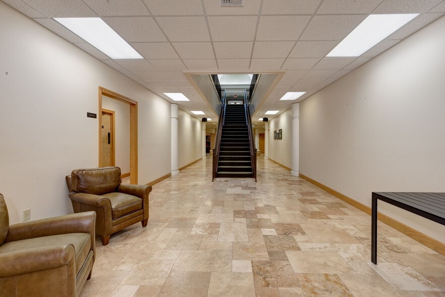 More Photos Of 1100 Brookstone Centre Pky, Columbus Office Residential For Sale