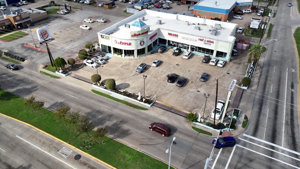 Primary Photo Of 11900 Bellaire Blvd, Houston Storefront Retail Office For Lease