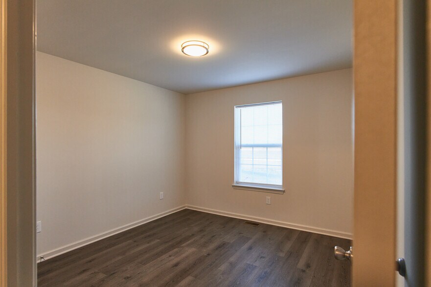 More Photos Of 6645 Stein Way, Macungie Apartments For Sale
