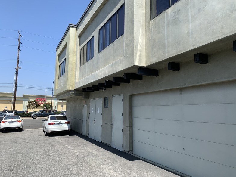 More Photos Of 126 E Alameda Ave, Burbank Research And Development For Sale