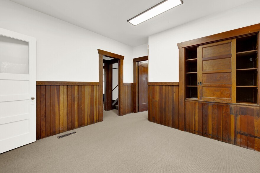 More Photos Of 1763 2nd St, Napa Office Residential For Sale