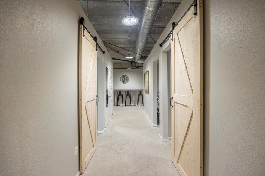 More Photos Of 1340 Imperial Beach Blvd, Imperial Beach Office For Lease