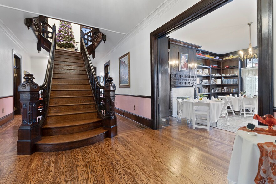 More Photos Of 306 Main Ave, Weston Office For Sale