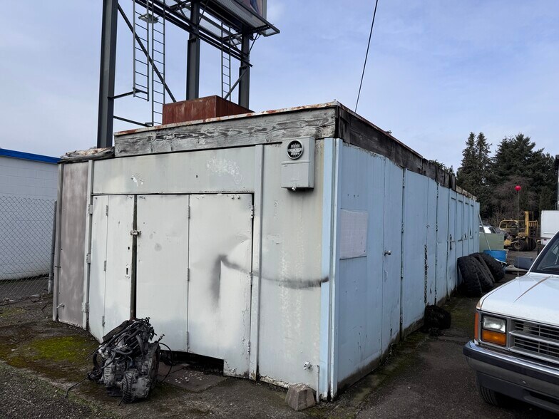 More Photos Of 5420 NE Fourth Plain Blvd, Vancouver Freestanding For Sale