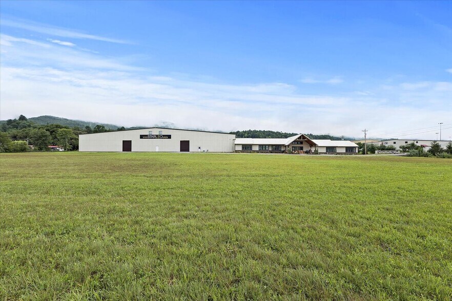 More Photos Of 241 Industrial Park Rd, Mountain City Warehouse For Sale