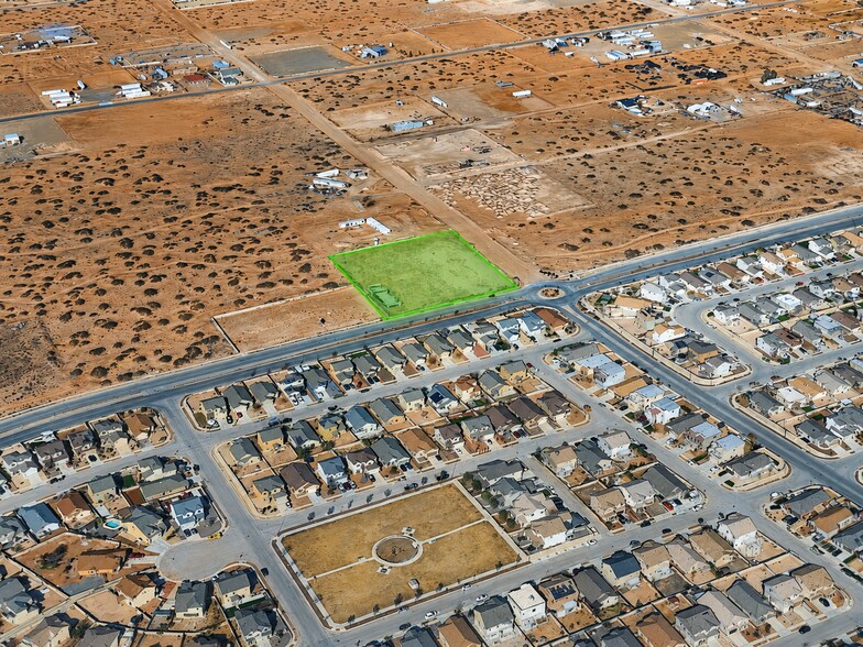 More Photos Of 13699 Edgemere Blvd, El Paso Land For Lease