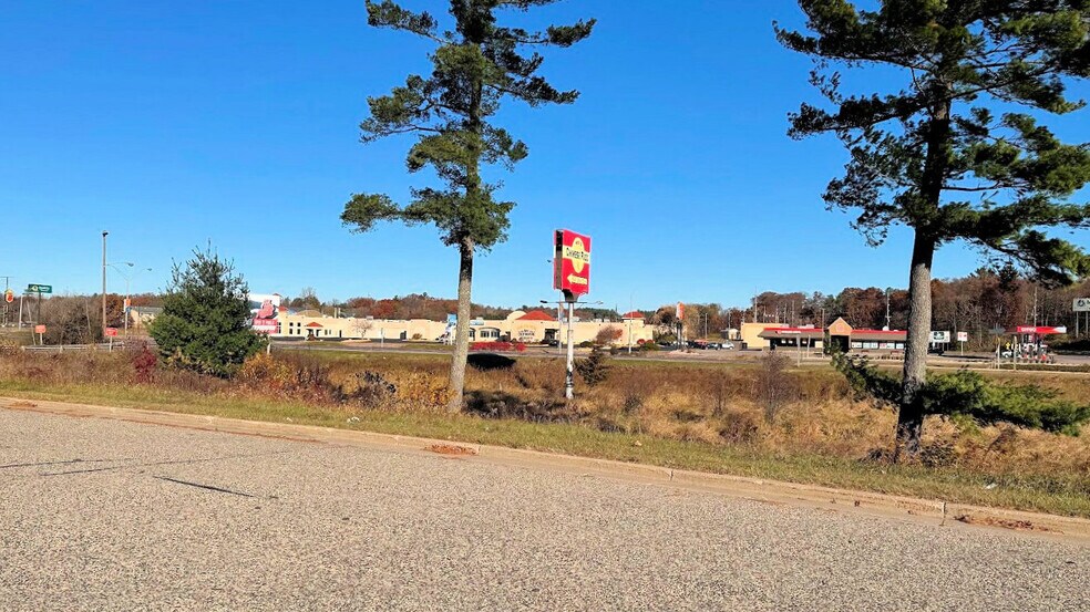 More Photos Of 630 S Frontage Rd, Wisconsin Dells Fast Food For Sale