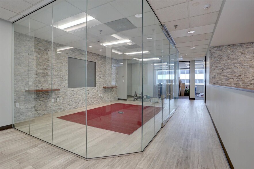 More Photos Of 140 E 19th Ave, Denver Office For Sale