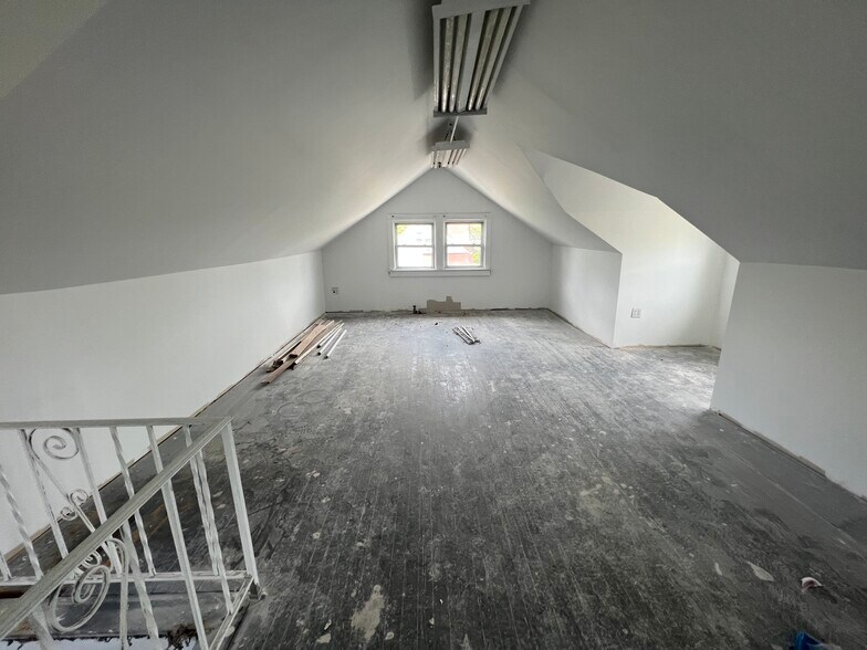 More Photos Of 588 US Highway 46, Fairfield Medical For Sale