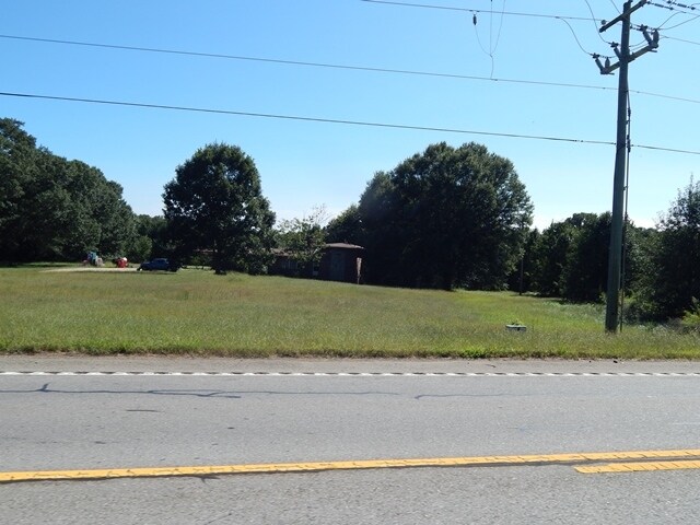 More Photos Of 8195 Highway 124 W, Hoschton Land For Sale