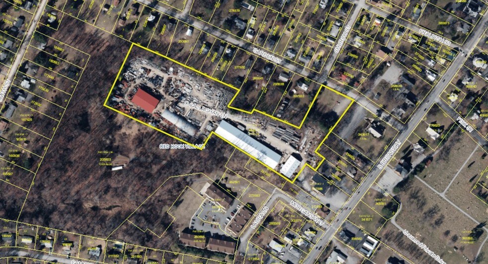 More Photos Of 15-45 Ocallaghan Ln, Red Hook Warehouse For Sale