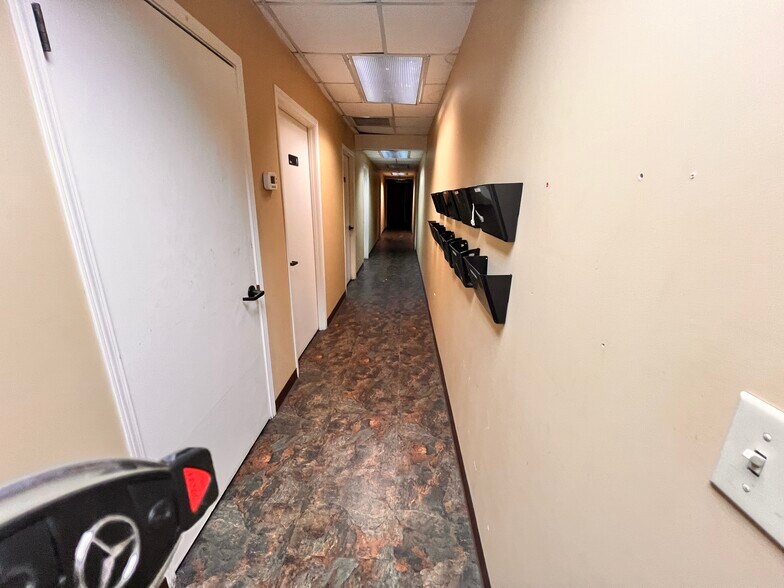 More Photos Of 4067 New Getwell Rd, Memphis Industrial For Sale