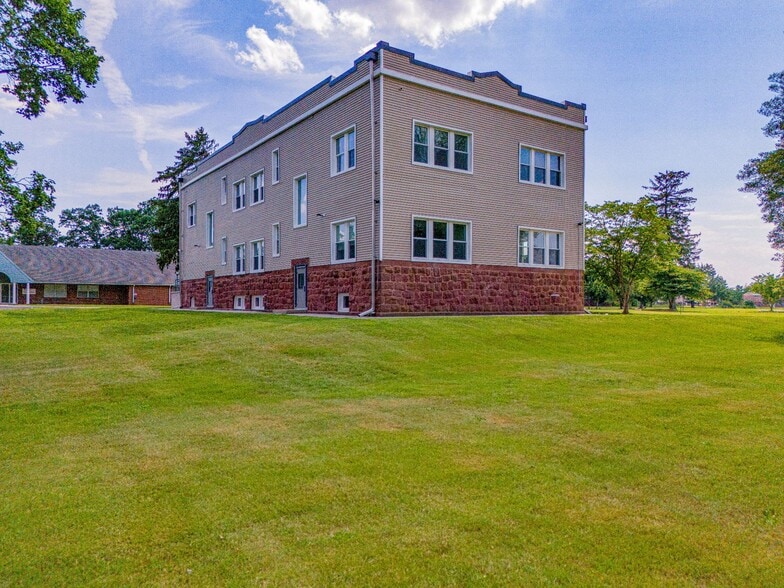 More Photos Of 1667 E Landis Ave, Vineland Office Residential For Lease