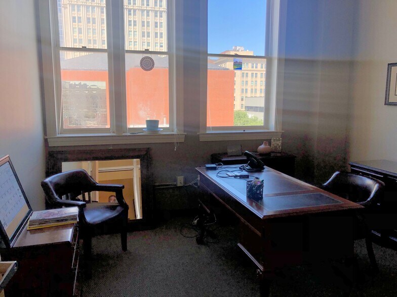 More Photos Of 200 S Elm St, Greensboro Loft Creative Space For Lease