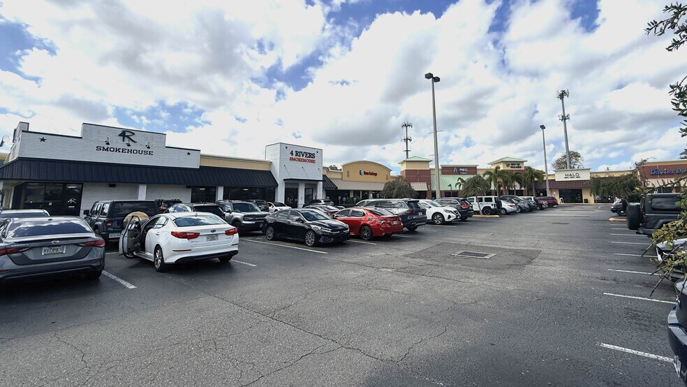 Primary Photo Of 14310-14394 N Dale Mabry Hwy, Tampa Unknown For Lease