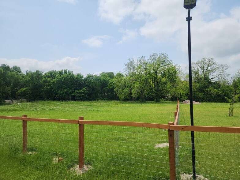 More Photos Of 2895 County Road 341, McKinney Land For Lease