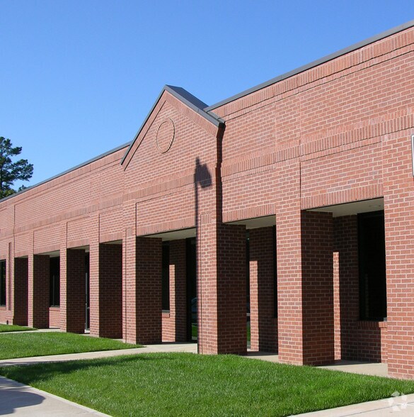 More Photos Of 3130 Fairhill Dr, Raleigh Office For Sale