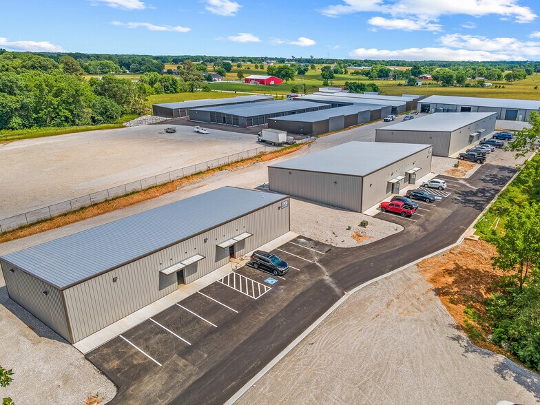 Primary Photo Of 12936 Grant Pl, Bentonville Flex For Lease