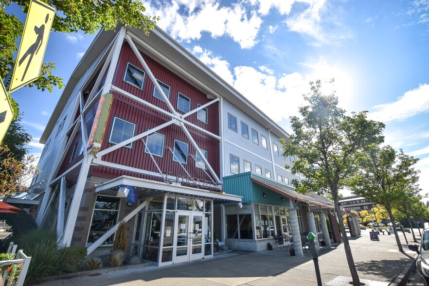 More Photos Of 111 Market St Ne, Olympia Unknown For Sale