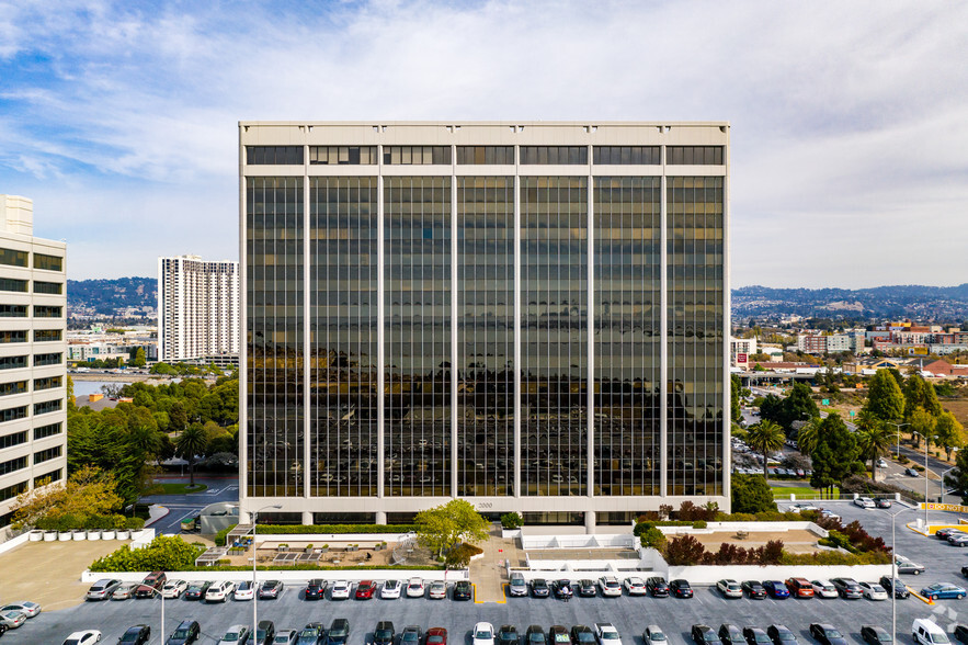 Primary Photo Of 2000 Powell St, Emeryville Office For Lease