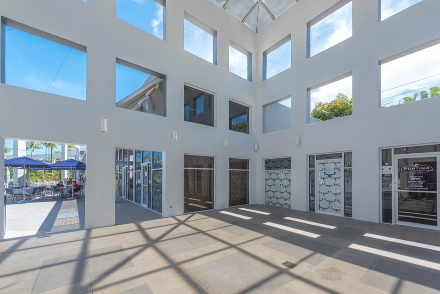 More Photos Of 260 Crandon Blvd, Key Biscayne Bank For Sale