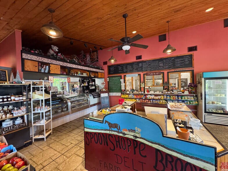 More Photos Of 1320 E Main St, Meriden Restaurant For Sale