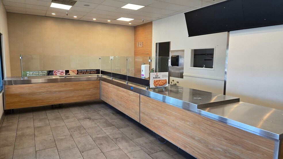 More Photos Of 5600-5628 Watt Ave, North Highlands Unknown For Lease