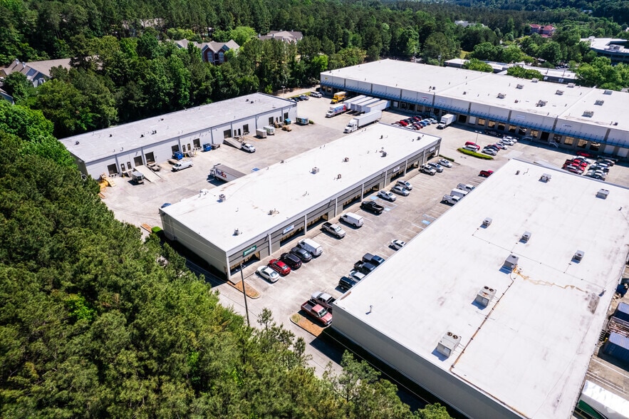 More Photos Of 402-416 Business Center Dr, Birmingham Unknown For Lease