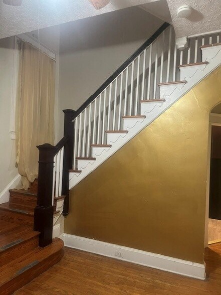More Photos Of 2305 Elsinore Ave, Baltimore Congregate Senior Housing For Lease