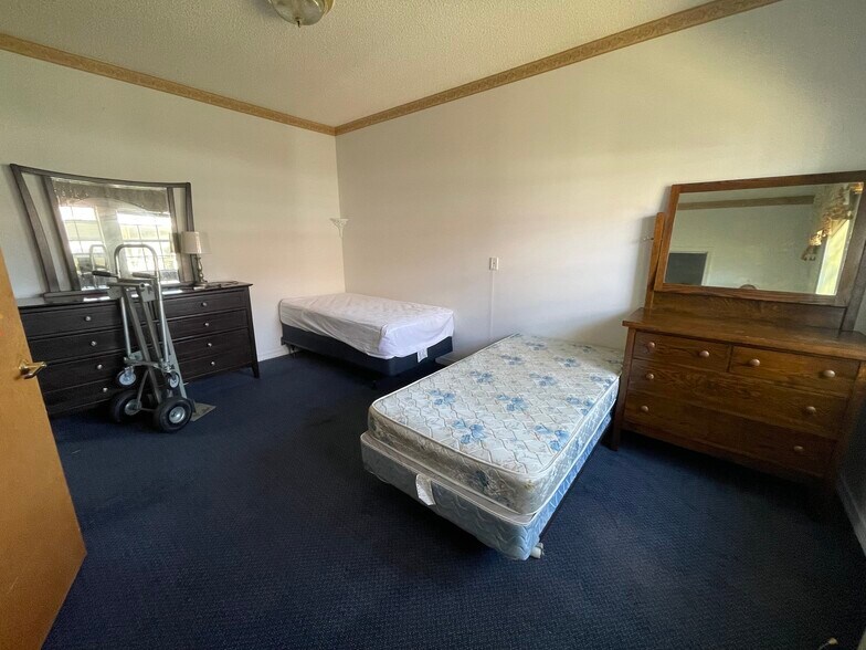 More Photos Of 5151 Northpointe Pky, Pensacola Continuing Care Retirement Community For Sale