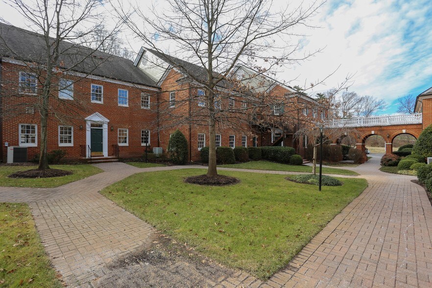 More Photos Of 601-623 Emancipation Hwy, Fredericksburg Medical For Sale