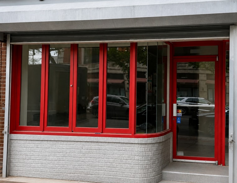 More Photos Of 372 Myrtle Ave, Brooklyn Storefront Retail Residential For Lease